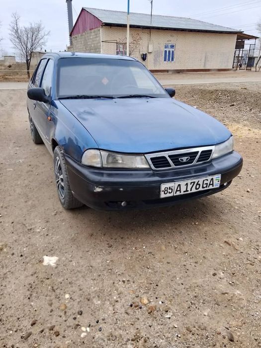 Арзон нексия сотилади