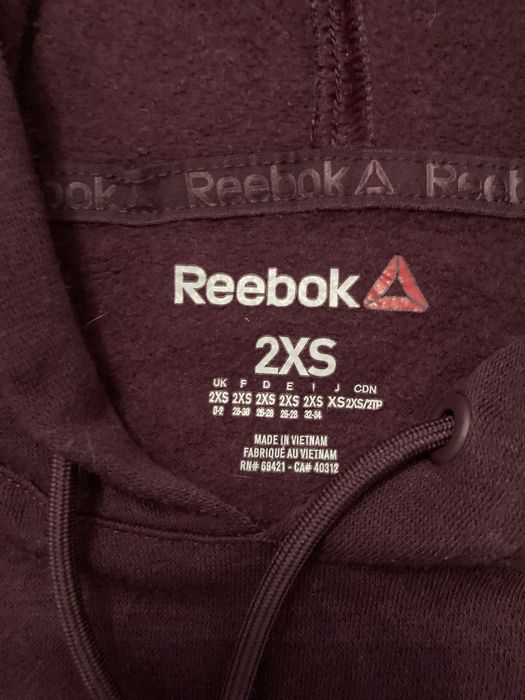 Продам толстовку reebok оригинал