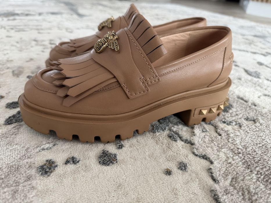 Pantofi musete bee