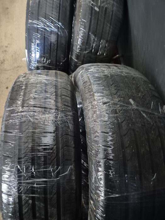 Maxxis Bravo HP 225 60 R18