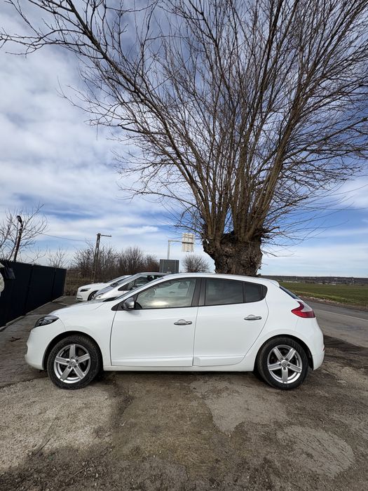 Vând Renault Megane 3 GT Line 2014 – 1.2 Benzină (115 CP)