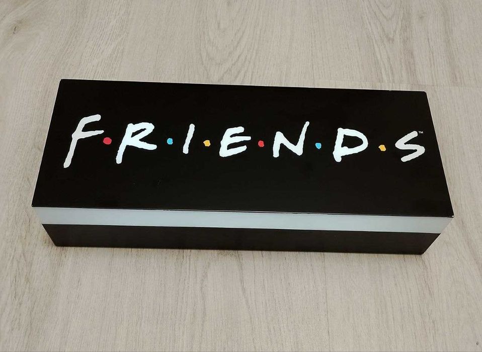 Лед лампа Friends- логото на сериала Приятели