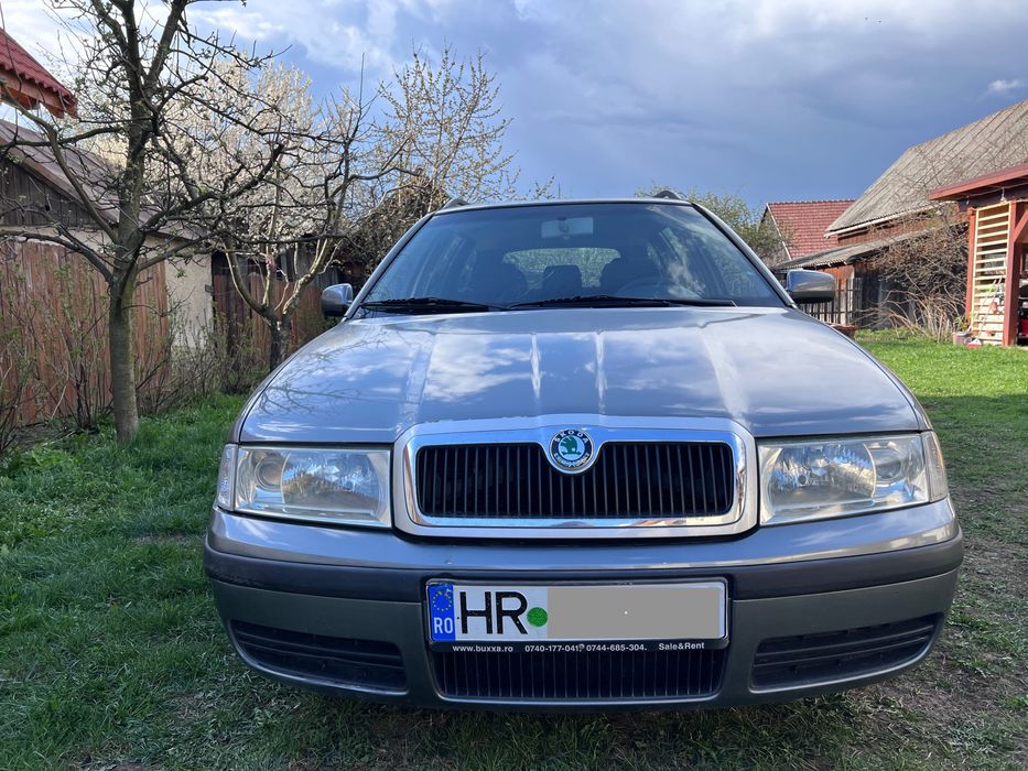 Skoda Octavia 1.8 Turbo – Caroserie complet renovată, stare excelentă.