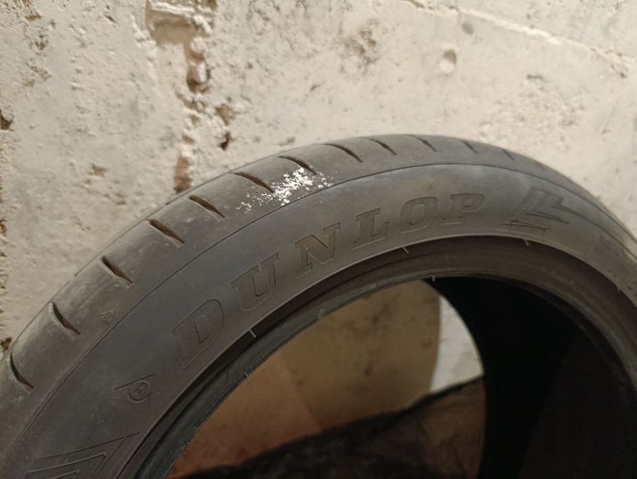 4 броя гуми Dunlop Sport maxx 225/45/17