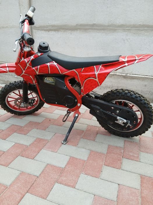 Vând cross electric