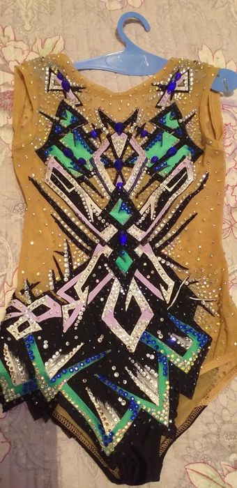 Продам купальник для гимнастики