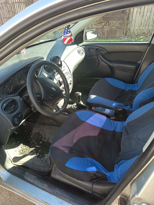 Vând sau schimb cu Logan