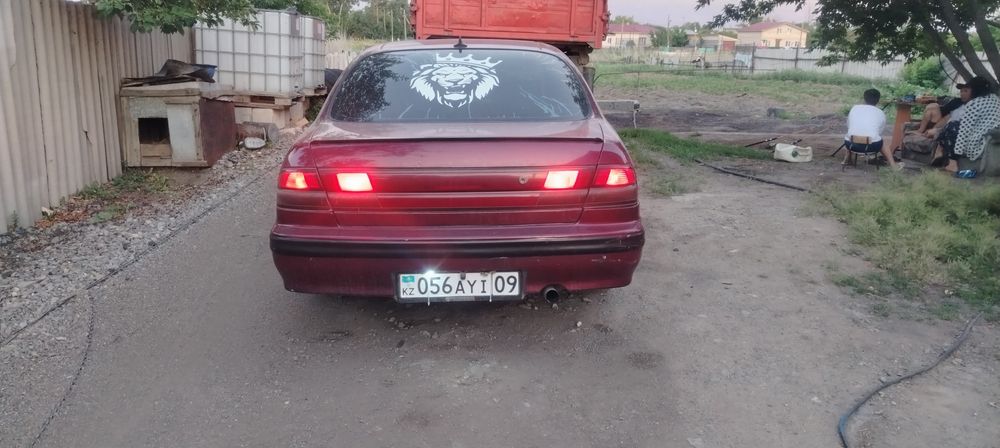 Продам ниссан максима