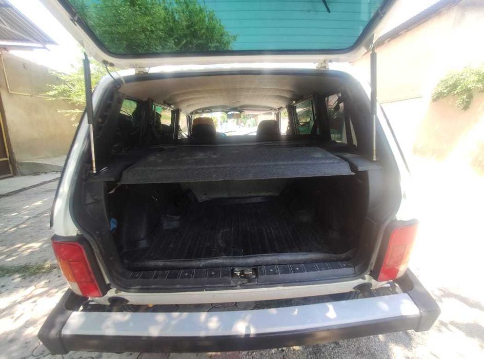 Продам Лада НИВА 2131