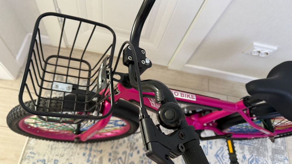 Продам  детский ведосипед для девочек.