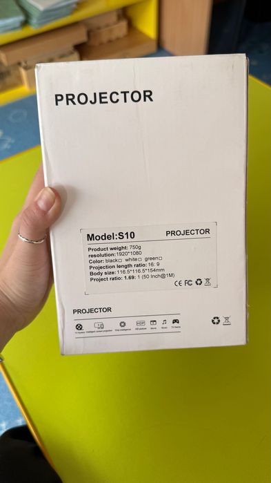 Projector 5G Model:S10