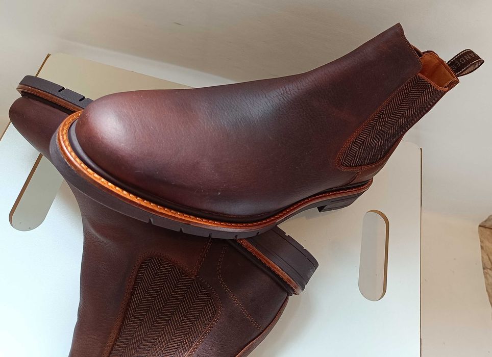 Ghete chelsea 44 42 43 plain toe Salamander NOI piele naturala moale