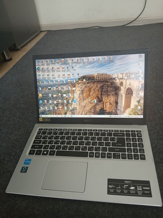 Acer aspire 5 sotiladi