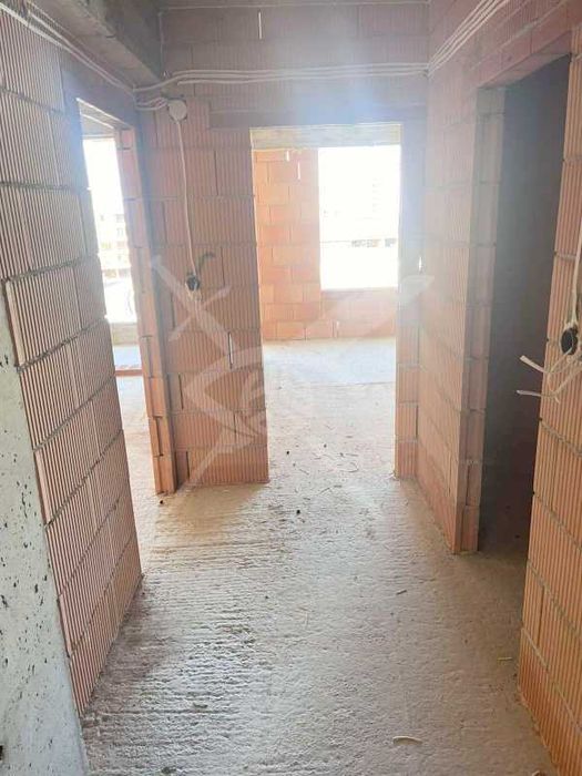 Тристаен апартамент в Славейков 66087