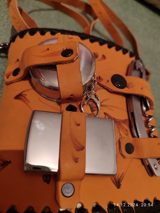 Фляжка  подарочная, под алкоголь.