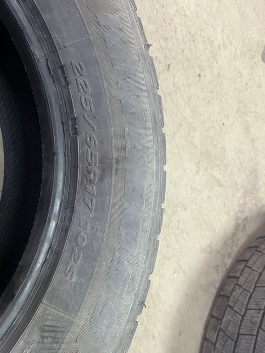 Шины  на 17 225/65