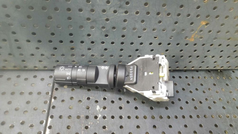 Maneta semnalizare nissan qashqai j10 nj10 jj10e