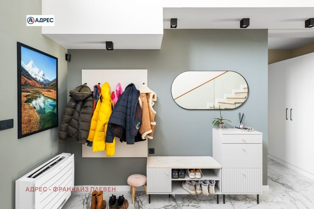 Продава се Къща в Плевен, м-т Плочата - 272 кв.м за 2942 €/кв.м - Снимка #8