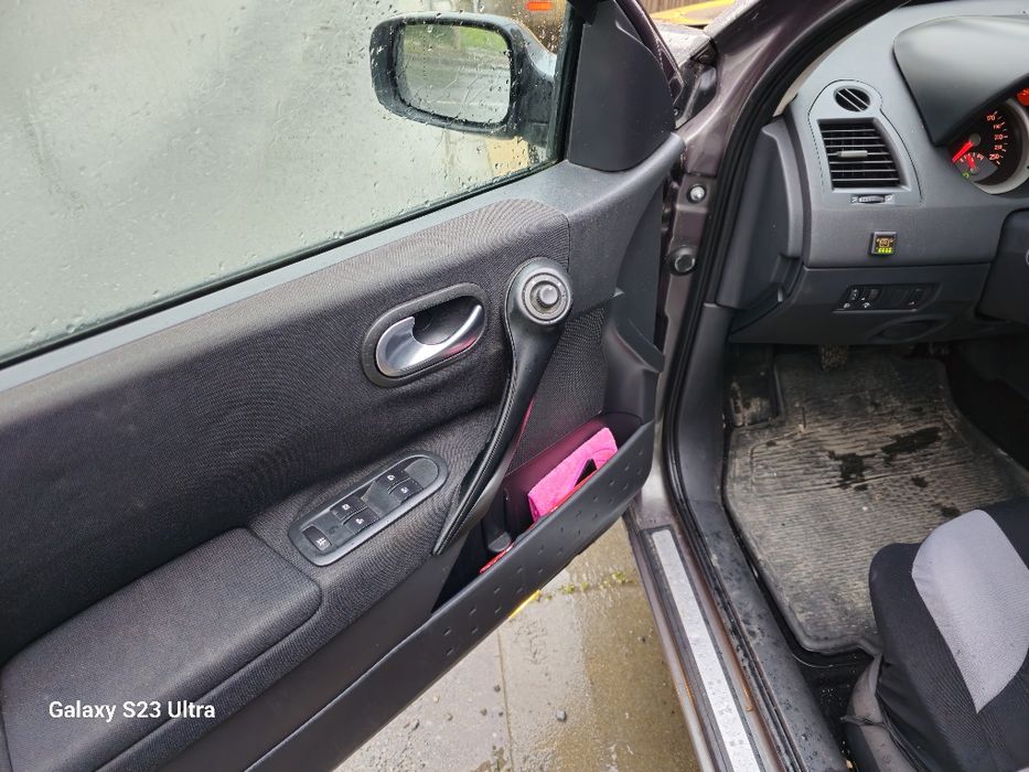 Рено Меган 1.6 16v 2004г. Газ