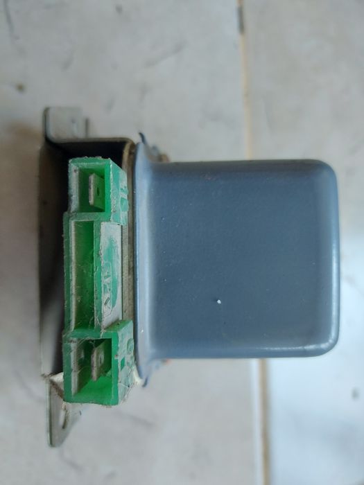 Продавам чисто ново реле за марката ВАЗ