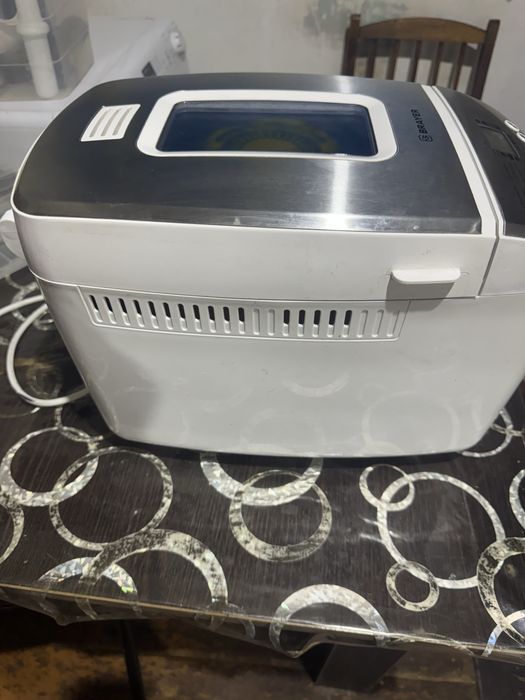 Хлебопечка BRAYER 16 автоматических программ