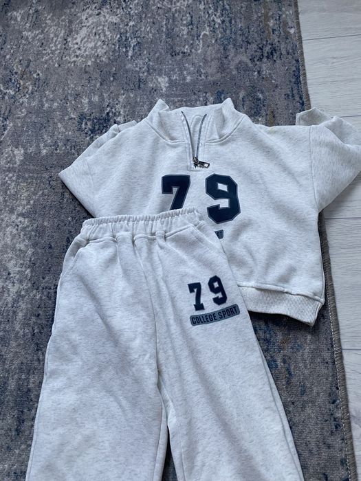 продам детские вещи