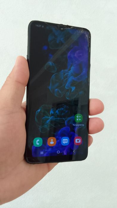 Продам  Samsung A20s  3/32