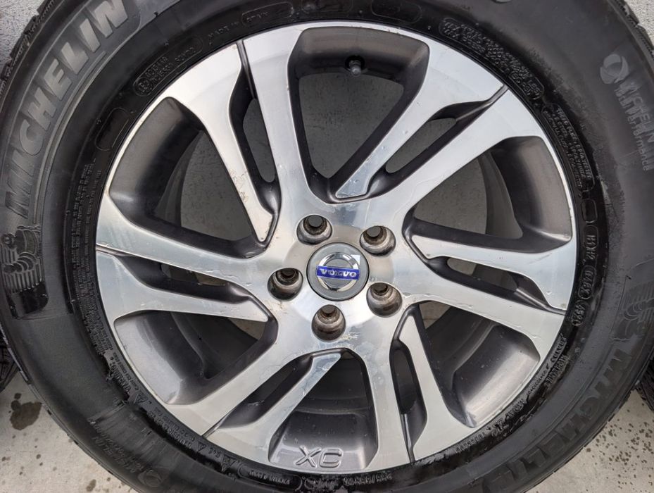 Jante VALDER 17 Volvo XC60 XC70 S60 V60 S80 V70 anvelope 235/65R17 Michelin 31302112
