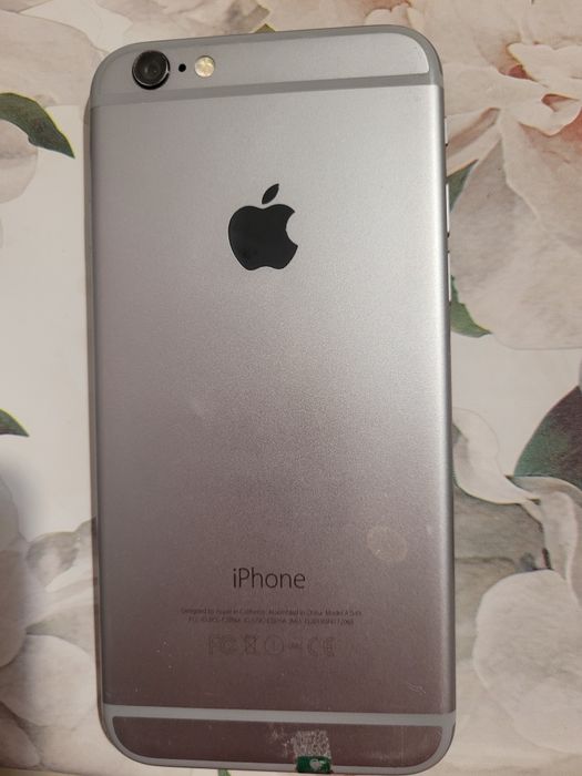 İPHONE 6в отличном состоянии