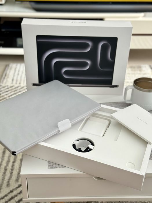 Macbook pro m4 pro 32/1t 98% full