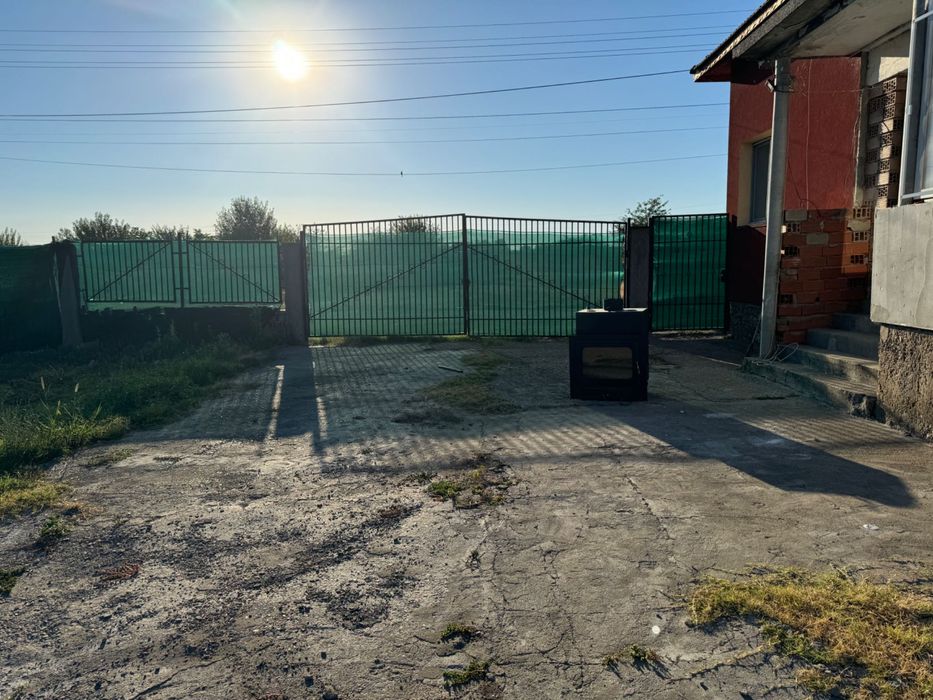 Продава се Къща в с. Биволаре, Област Плевен - 78 кв.м за 385 €/кв.м - Снимка #3