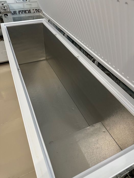 Продается морозильная камера Бирюса 2 метра