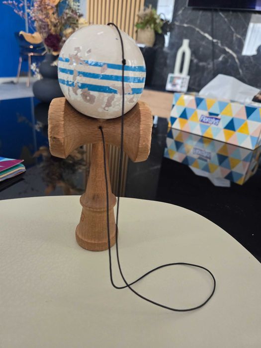 Kendama pentru copii