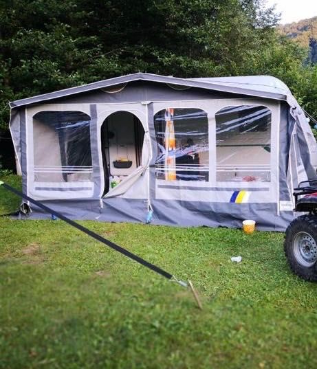 Cort HERZOG pentru rulote de 4.4 m