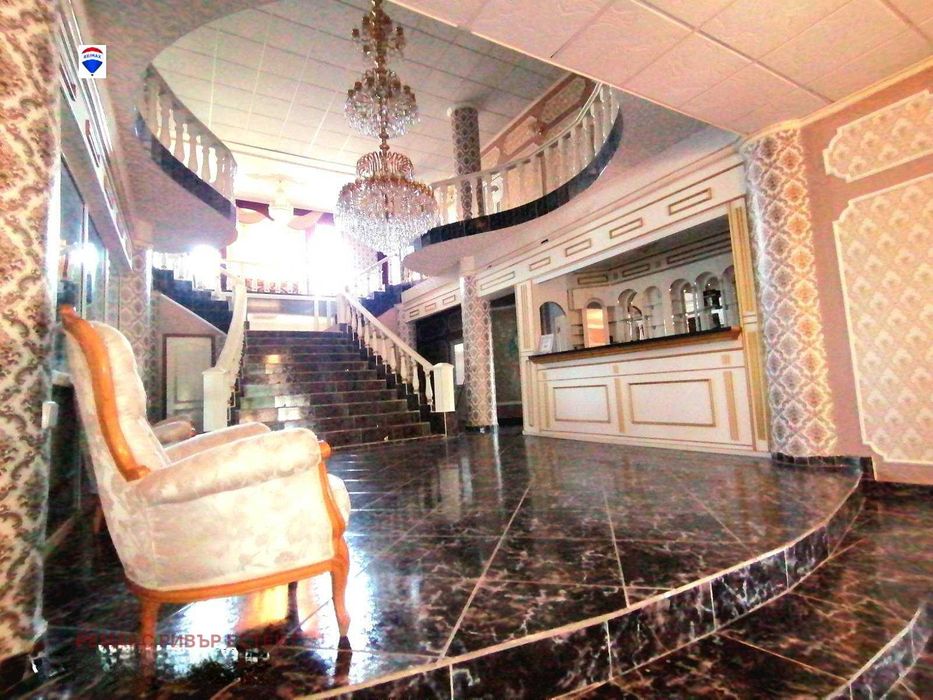 Продава се Къща в с. Иваново, Област Русе - 1200 кв.м за 153 €/кв.м - Снимка #3