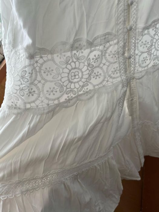 Продам платье белое