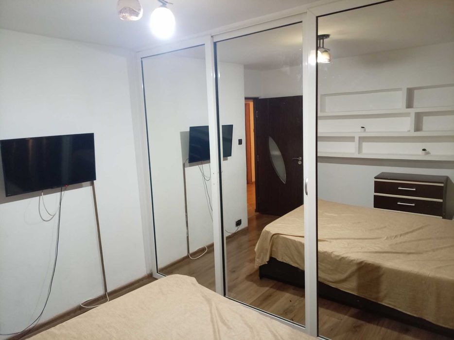 Inchiriez apartament 2 camere Slobozia, Ialomita, MB-uri, decomandat, mobilat si utiliat, clasa energetica A, izolat, obloane, apa si gaz separat.