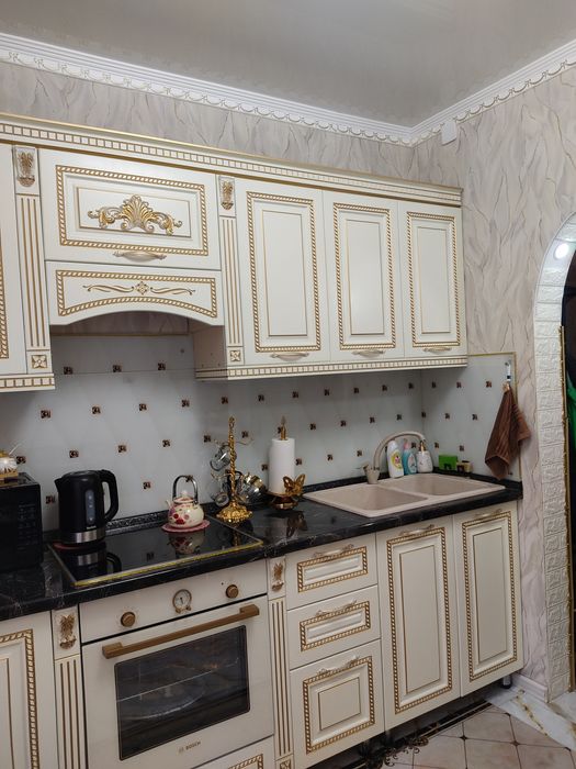 Продам дом 4 комнат