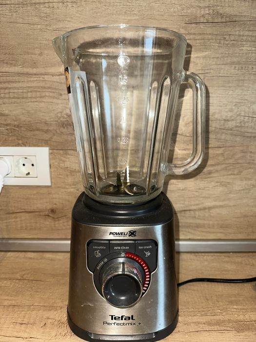 Se vinde blender Tefal