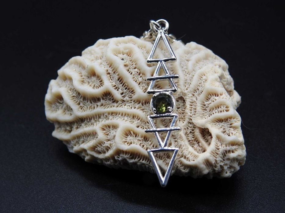 Pandantiv „Heart Chakra Alchemy” - iSTAR