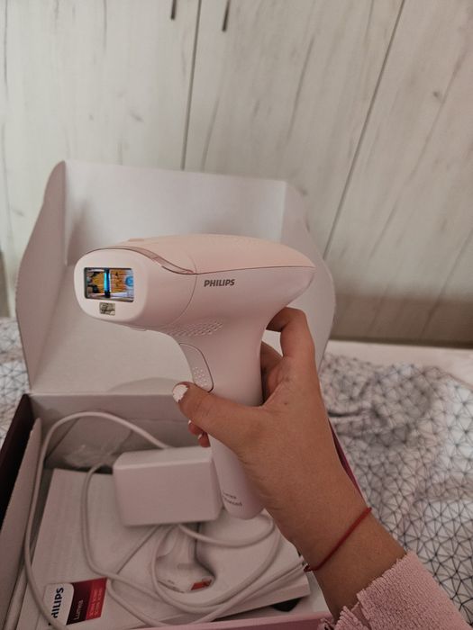 ЕПИЛАТОР Philips Lumea 7000 с  ГАРАНЦИЯ