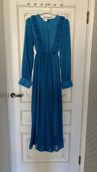 Платья xs размера новые