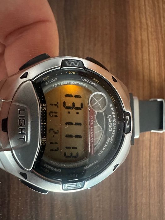 Часовник Casio W753