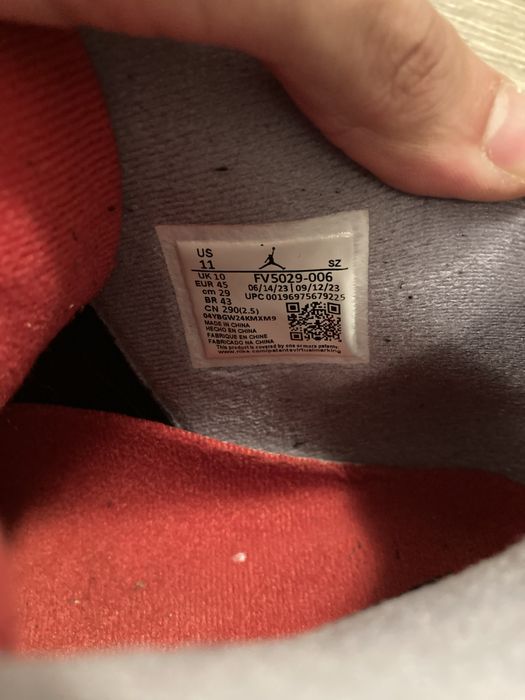 Air Jordan 4 Bred Reimagined