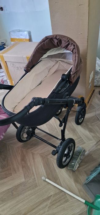 Продам коляску детскую