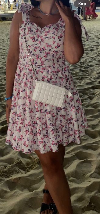 Лятна рокля с цветя