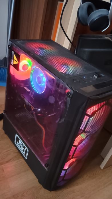 Calculator unitate gaming RGB Ryzen 5 3600 16gb ram SSD 256gb HDD 4Tb GTX 1660 Super 6gb DDR6 192b