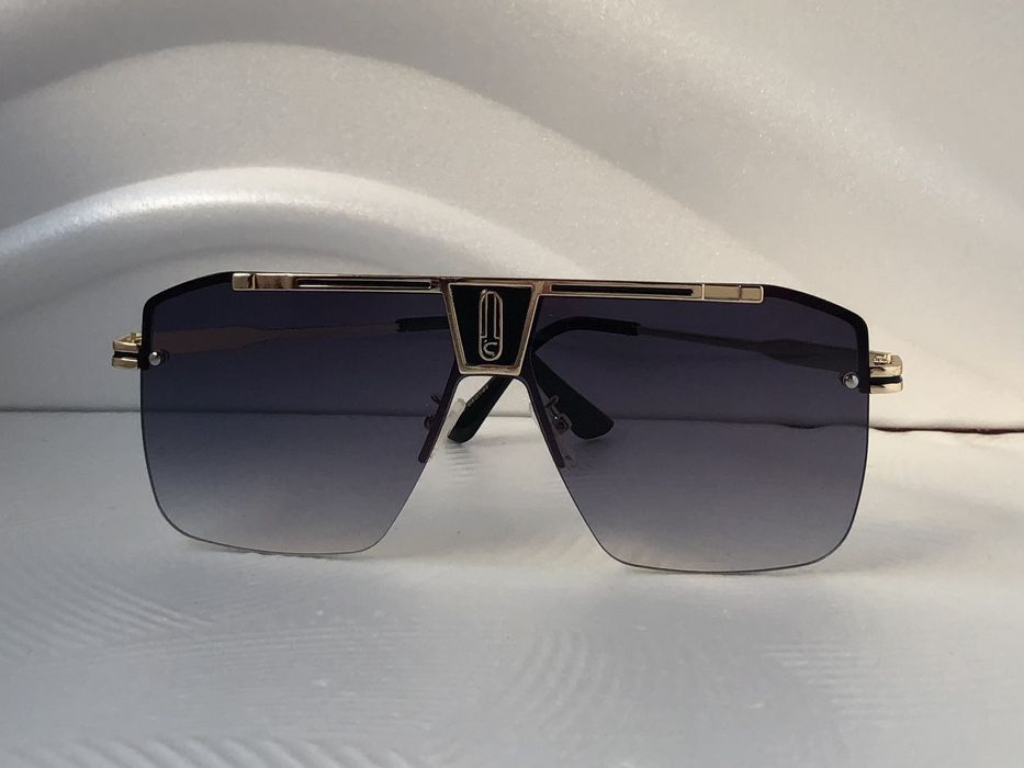 Модерни и стилни мъжки слънчеви очила