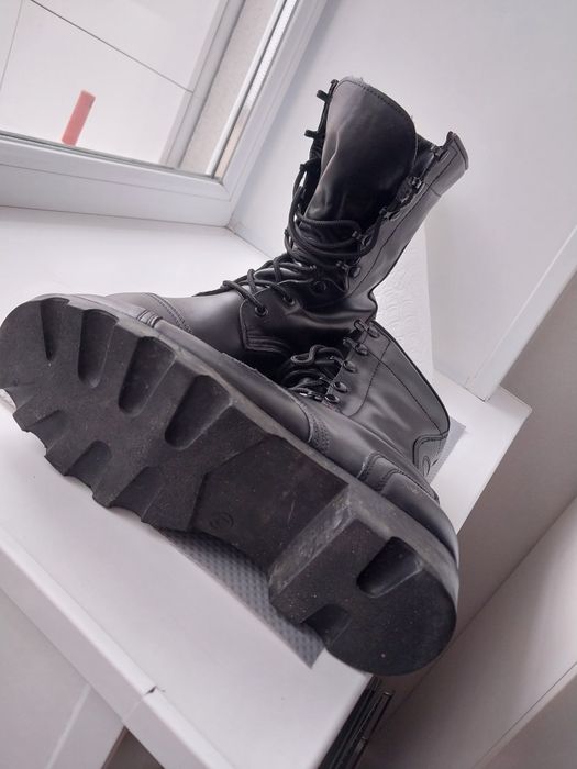 Продам берцы, размер 41