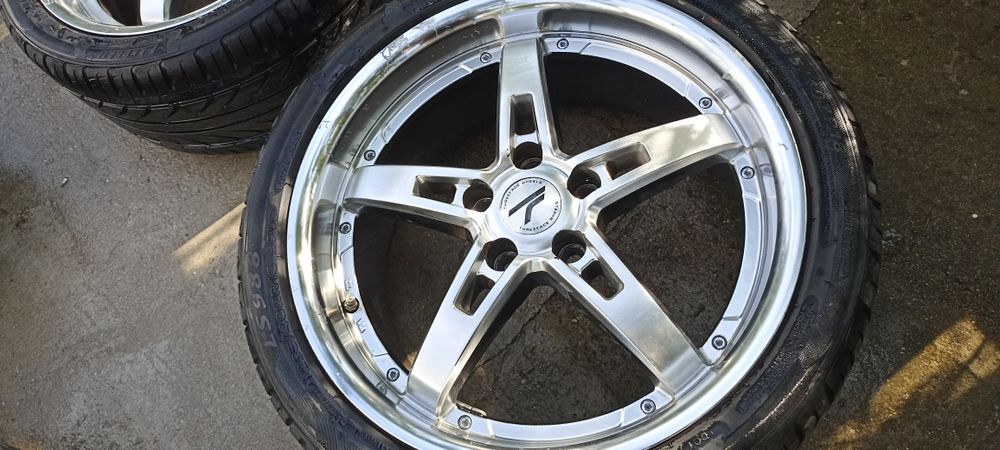 Set jante cu anvelope vara 235x40xZR18 gama VAG 5x112